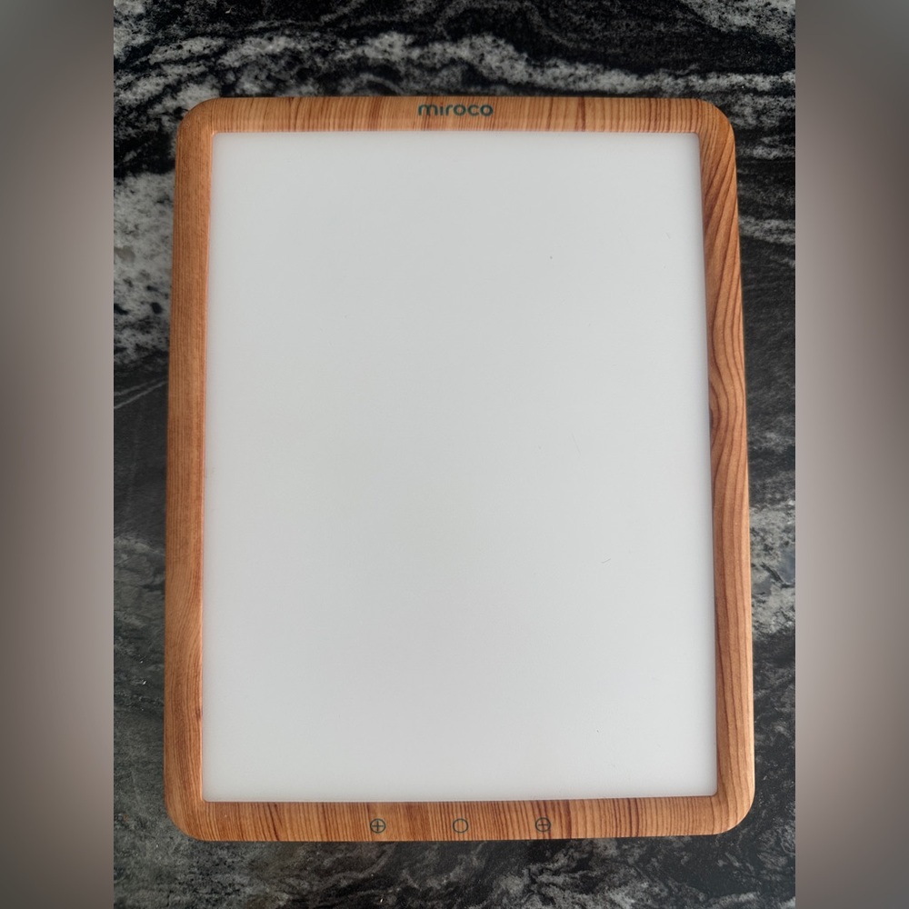 Miroco Light Therapy Lamp, UV-Free 10000 Lux LED Light, 90° Rotatable Stand